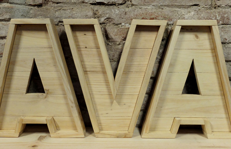 lletres decoració fusta