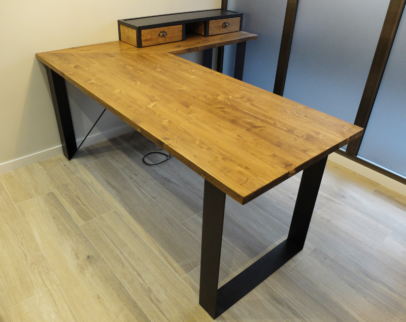 taula despatx fusta